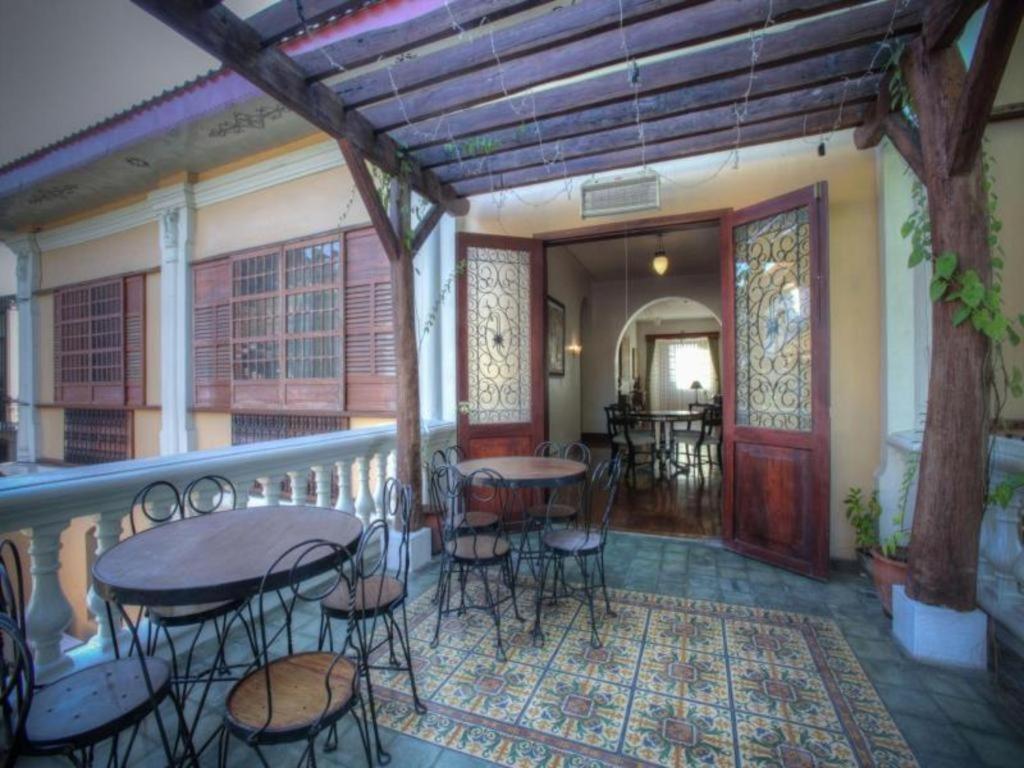 Hotel Felicidad Vigan Luaran gambar
