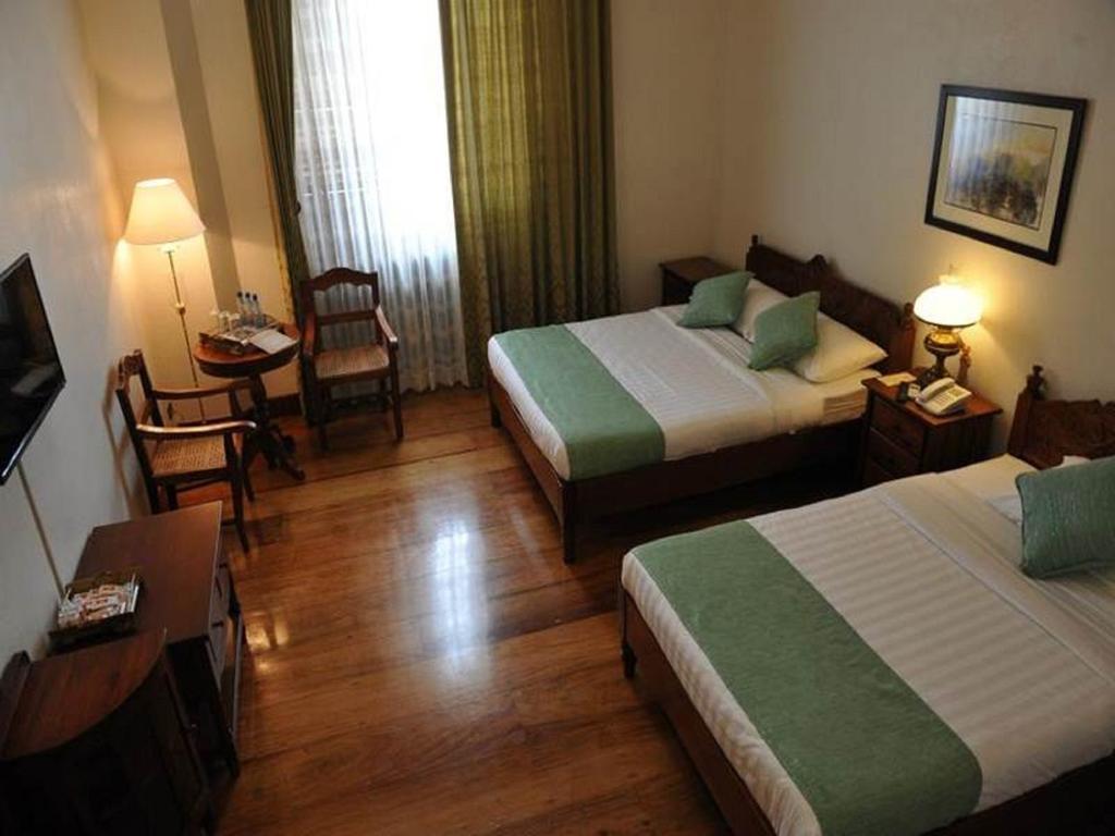 Hotel Felicidad Vigan Luaran gambar