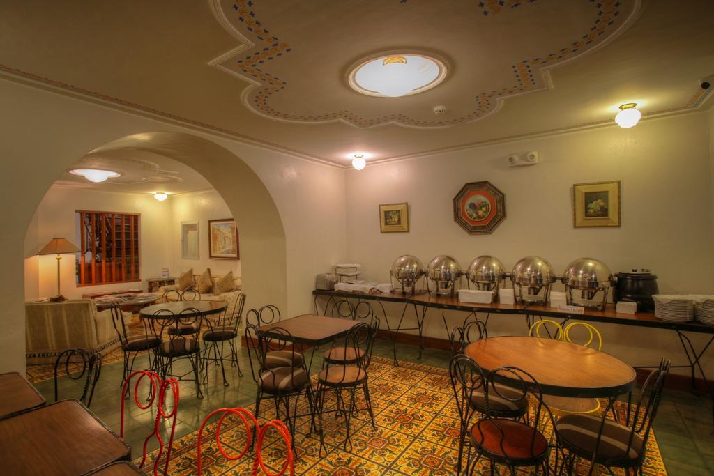 Hotel Felicidad Vigan Luaran gambar