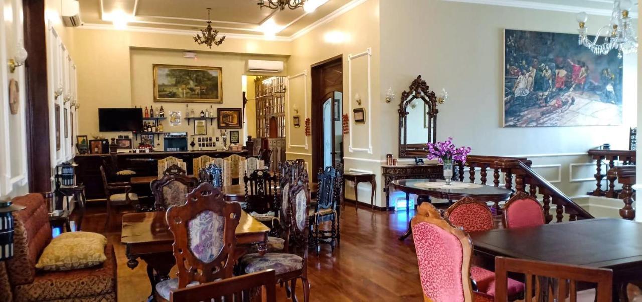 Hotel Felicidad Vigan Luaran gambar